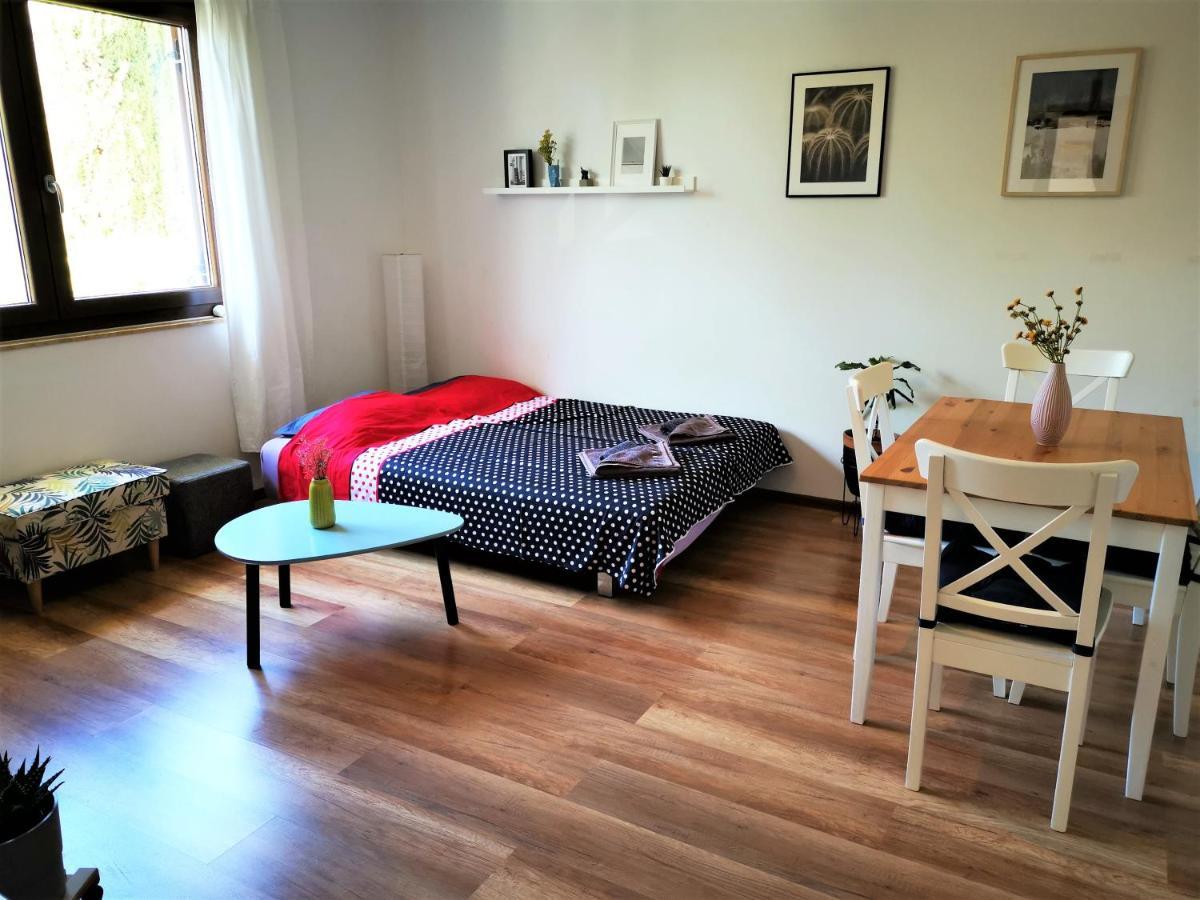 Apartments Dina Pula Ngoại thất bức ảnh